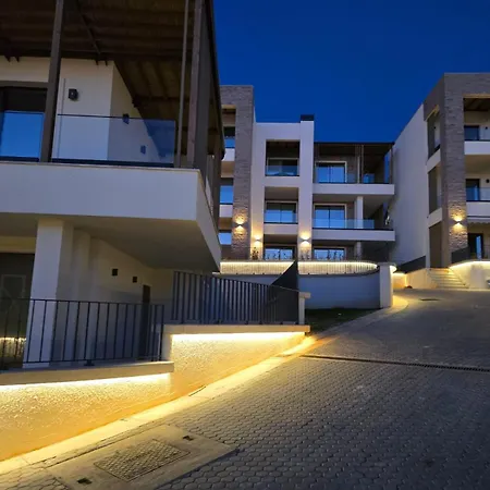 Grace Garden Residence, Kompleksi Thymus * Dhermi